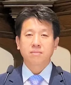 신철웅 목사 사진